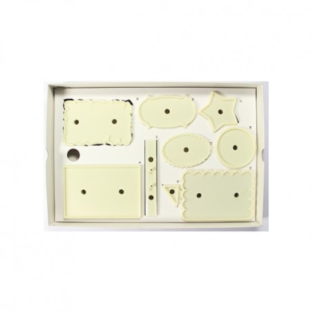 Wykrawaczki plastikowe do tabliczek i plakietek  JM107013